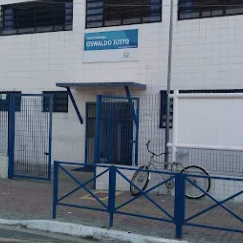 O incidente aconteceu na cozinha da Escola Municipal Oswaldo Justo, em Praia Grande