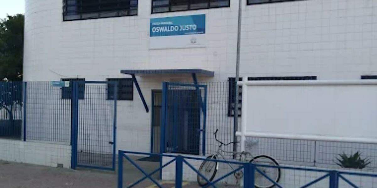 O incidente aconteceu na cozinha da Escola Municipal Oswaldo Justo, em Praia Grande