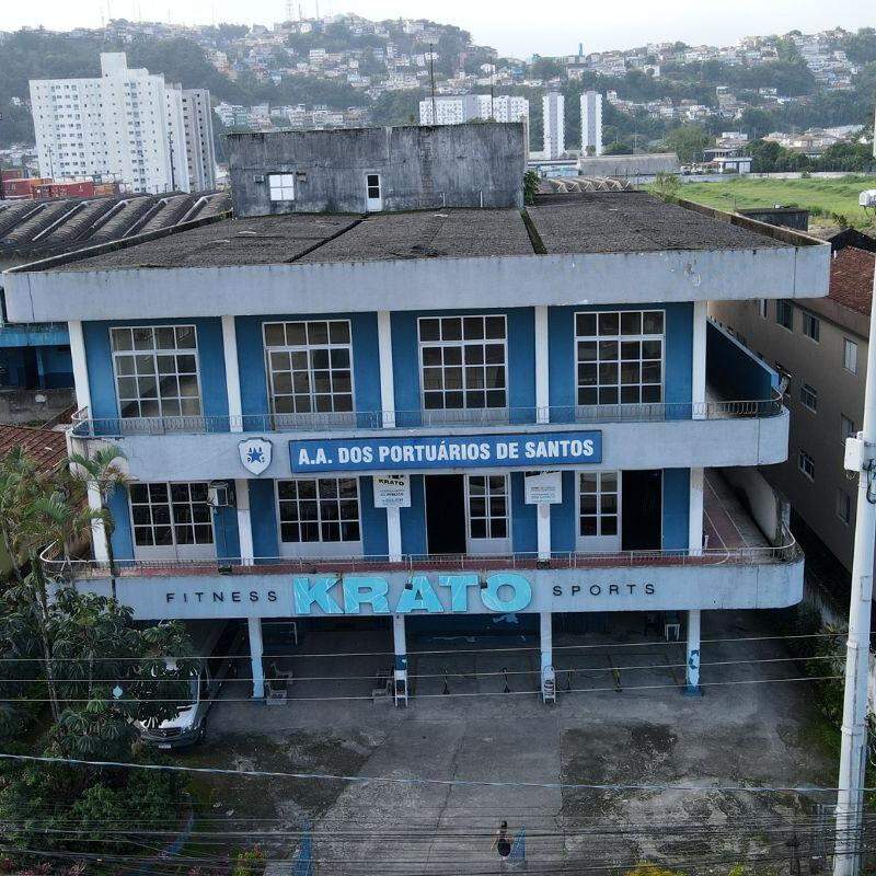 A Associação Atlética dos Portuários de Santos chegou afirmar  um Termo de Ajustamento de Conduta (TAC) para promover adequações acústicas no local em 2019