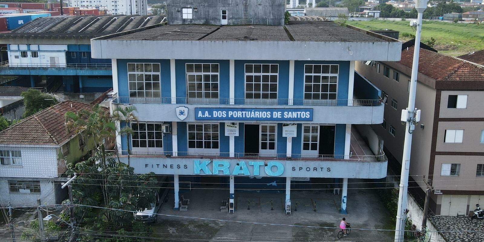 Shows, bailes de carnaval, recreação e esporte: a Associação Atlética dos Portuários de Santos faz parte da história da Cidade desde 1926