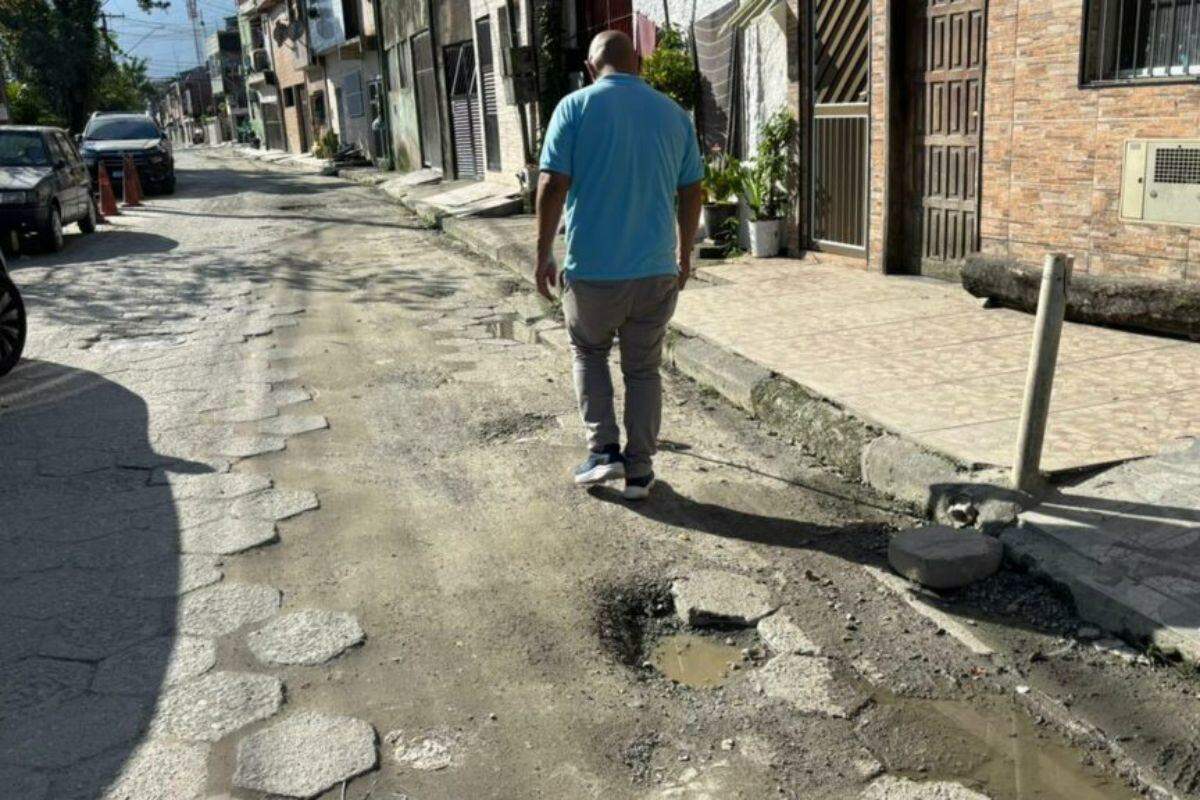 Notaram-se falhas no calçamento, desníveis e acabamento inadequado; empresa diz não ter sido citada