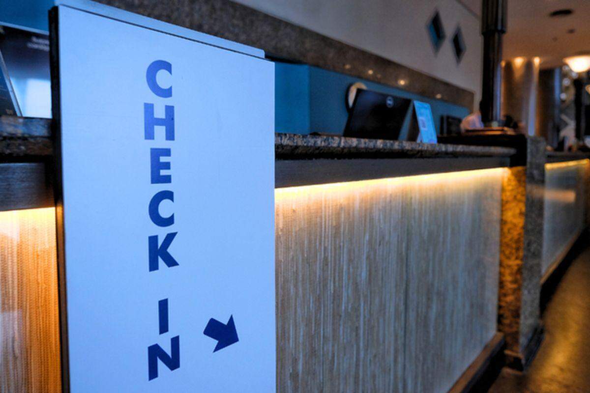 Com check-in digital, hóspede pode chegar a hotel com ficha preenchida