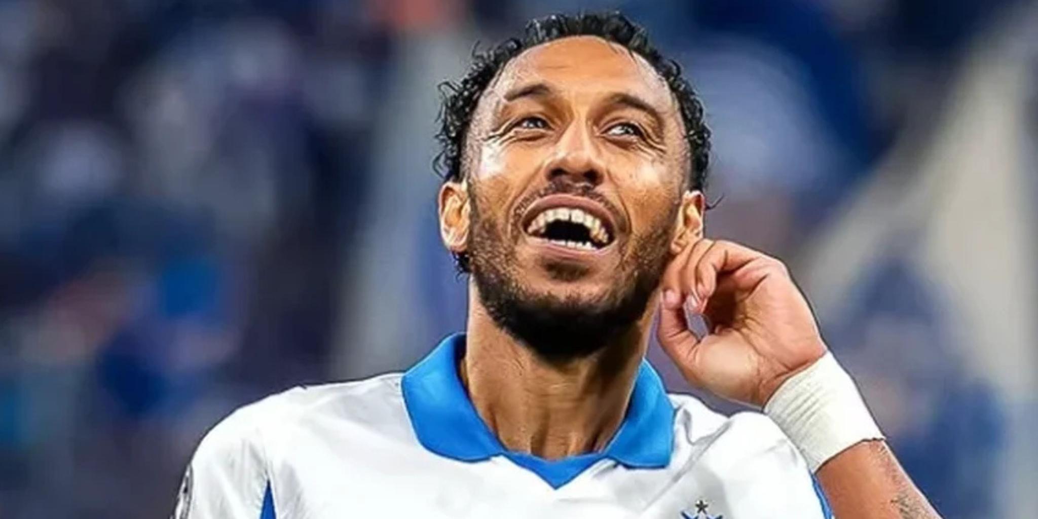 Aubameyang dispara extintor de incêndio em dirigente e é afastado de concentração, diz jornal