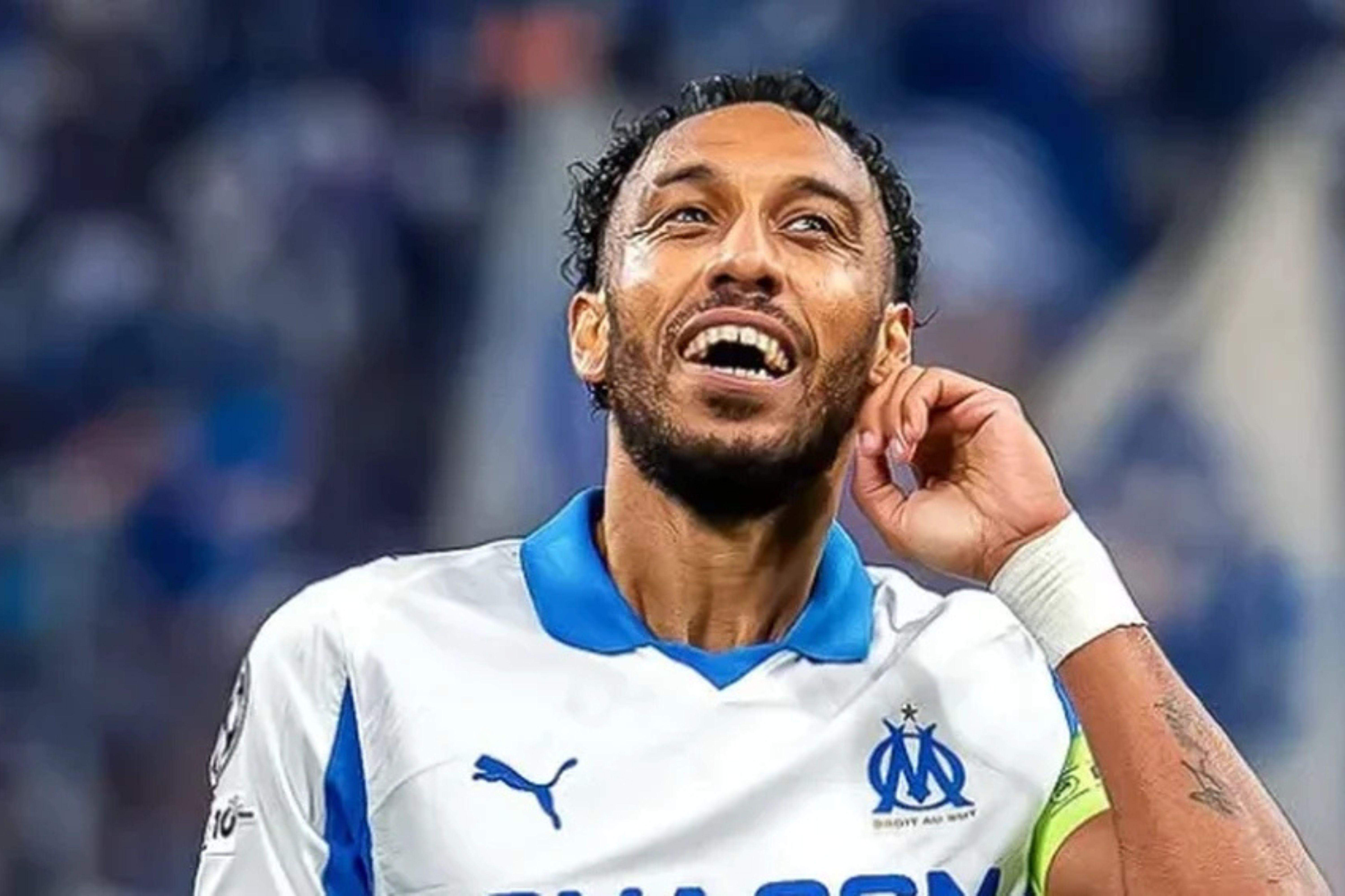 Aubameyang dispara extintor de incêndio em dirigente e é afastado de concentração, diz jornal