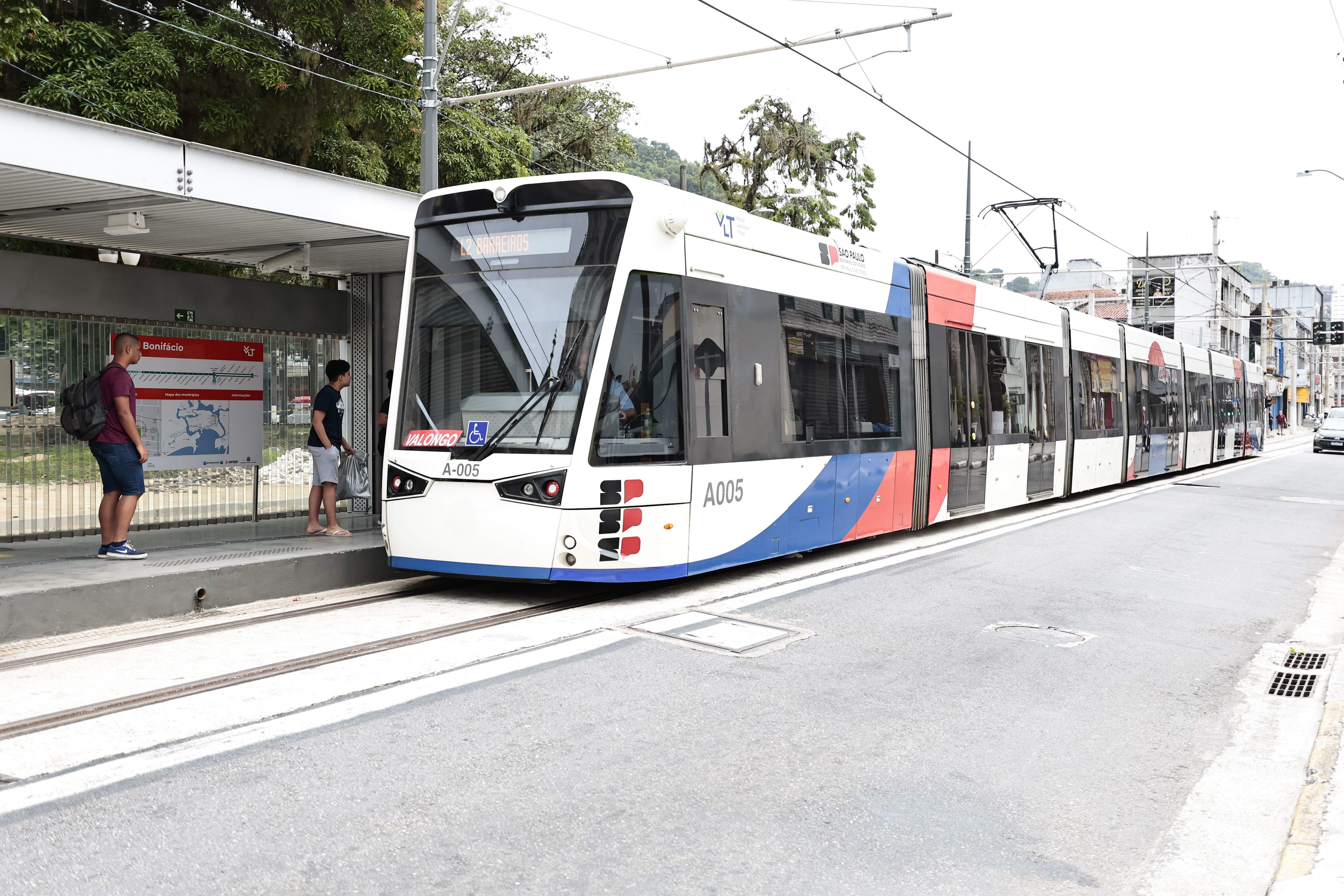 ​Estações sem portas automáticas: previsão é que equipamentos sejam instalados até o mês de novembro