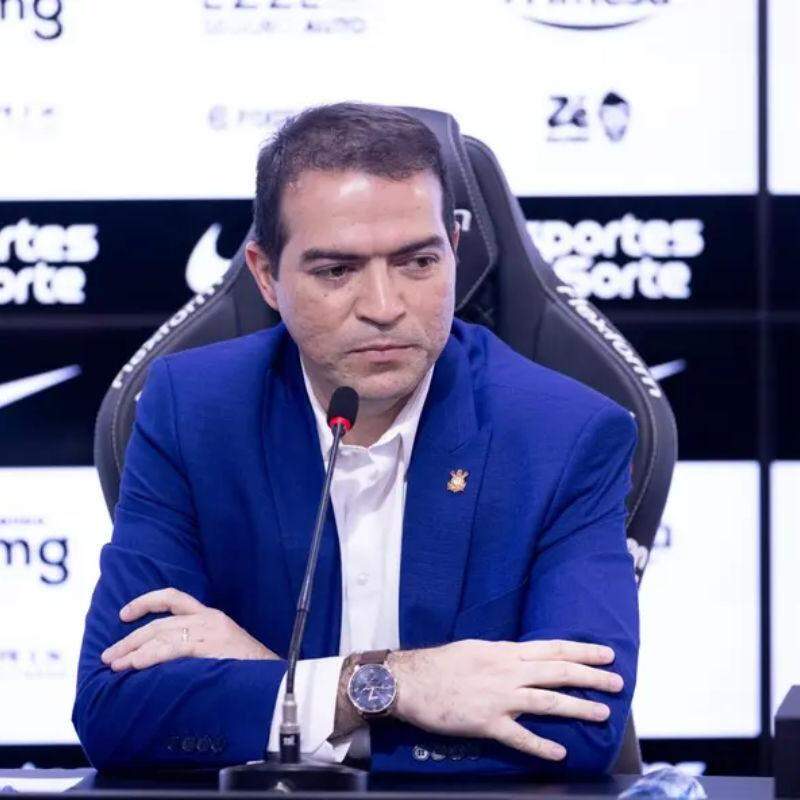 Marcelo Paz questiona gesto de Bobadilla: 'Se fosse em um restaurante, seria ofensivo'