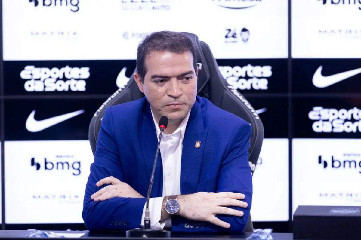 Marcelo Paz questiona gesto de Bobadilla: 'Se fosse em um restaurante, seria ofensivo'