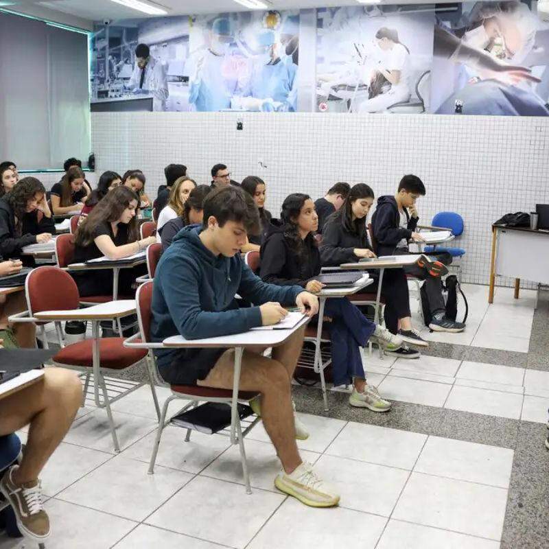 Desenrola Fies: estudante pode renegociar dívida a partir desta quarta