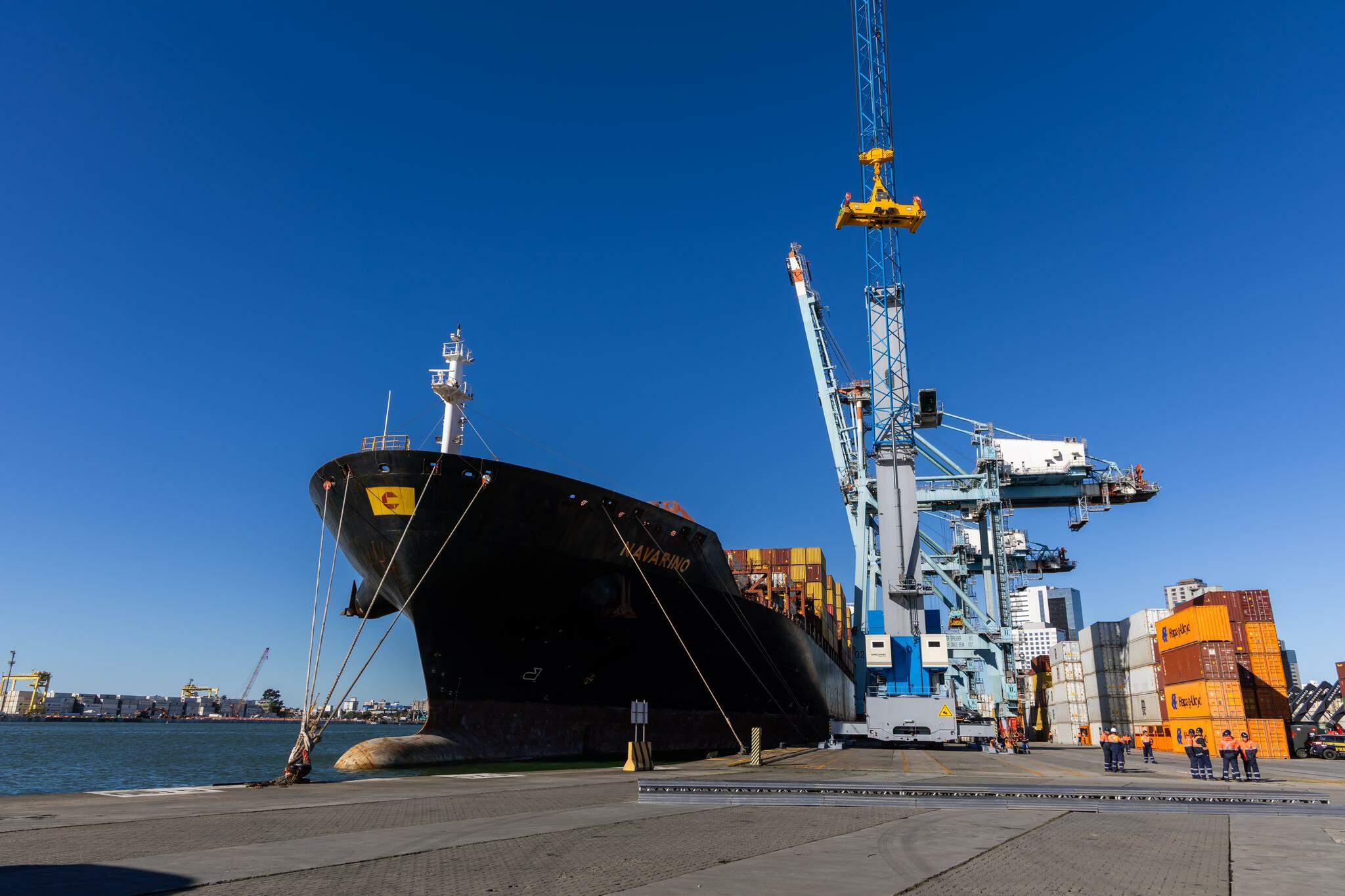 The Itajaí channel is expected to have a depth of 15.3 meters in the inner channel and 16 meters in the outer channel