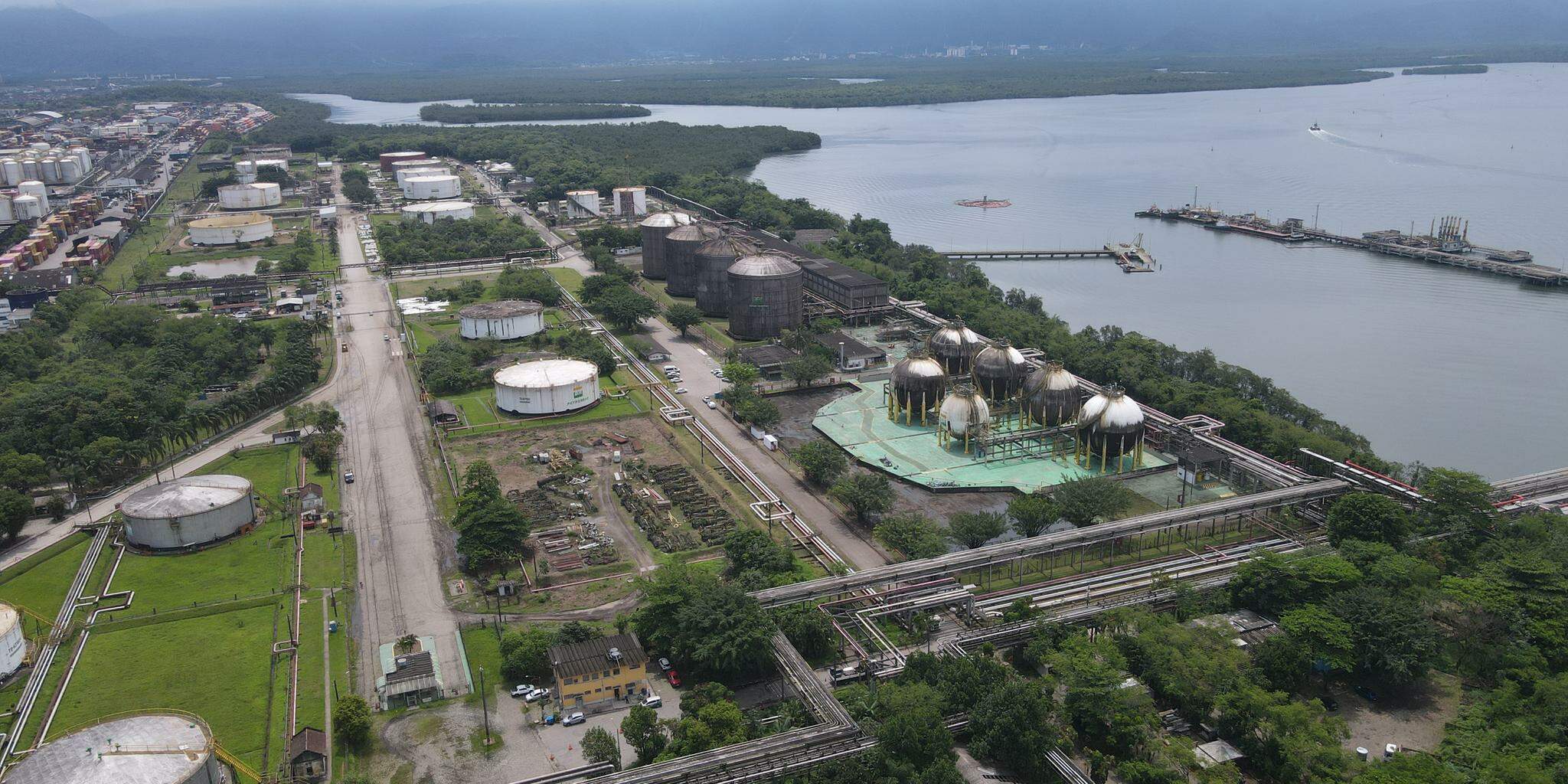 Área do STS08 no Porto de Santos: Petrobras defende anexação do terminal ao STS08A, já arrendado por ela