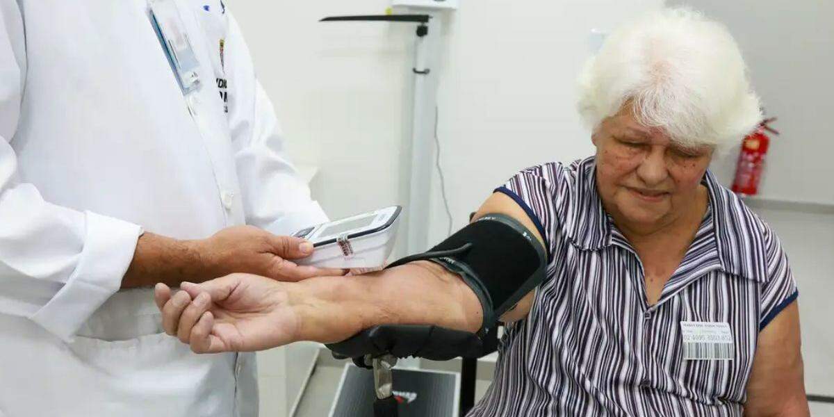 Pessoas 50+ vão representar metade do consumo com saúde em 2044