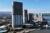 Nova safra de torres altas na Ponta da Praia: Santos teve 1ª torre a partir de 21 andares em 2002 e superou 31 pavimentos em 2011. Estudo ainda não engloba os atuais em obras