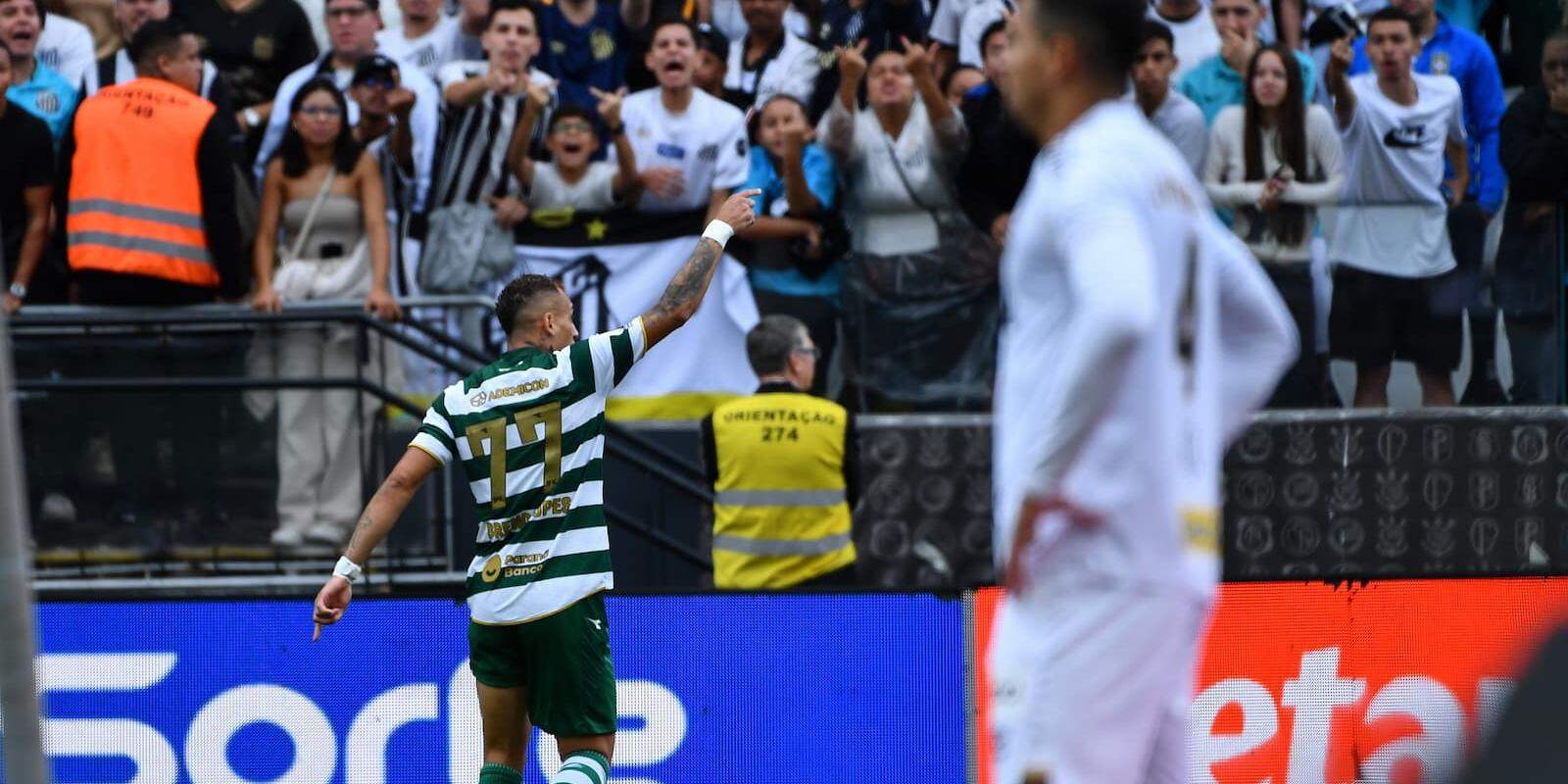 Com dois gols, Breno Lopes, carrasco do Santos, foi o nome do jogo na Neo Química Arena
