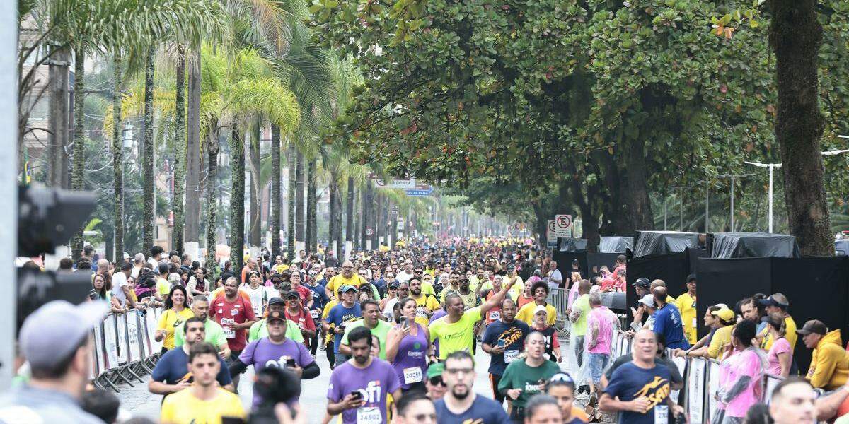 Tradicional prova de 10 quilômetros teve mais de 25 mil inscritos