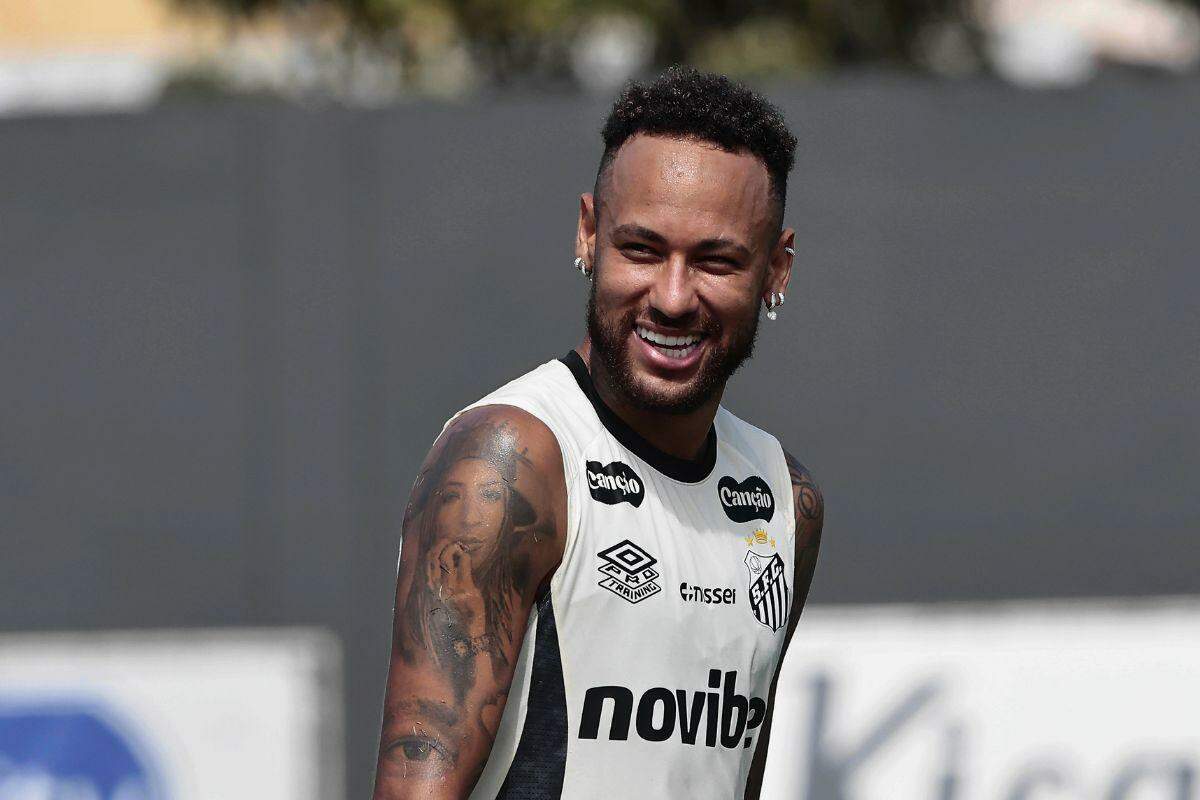 Neymar é convocado e defenderá a Seleção Brasileira na Copa do Mundo