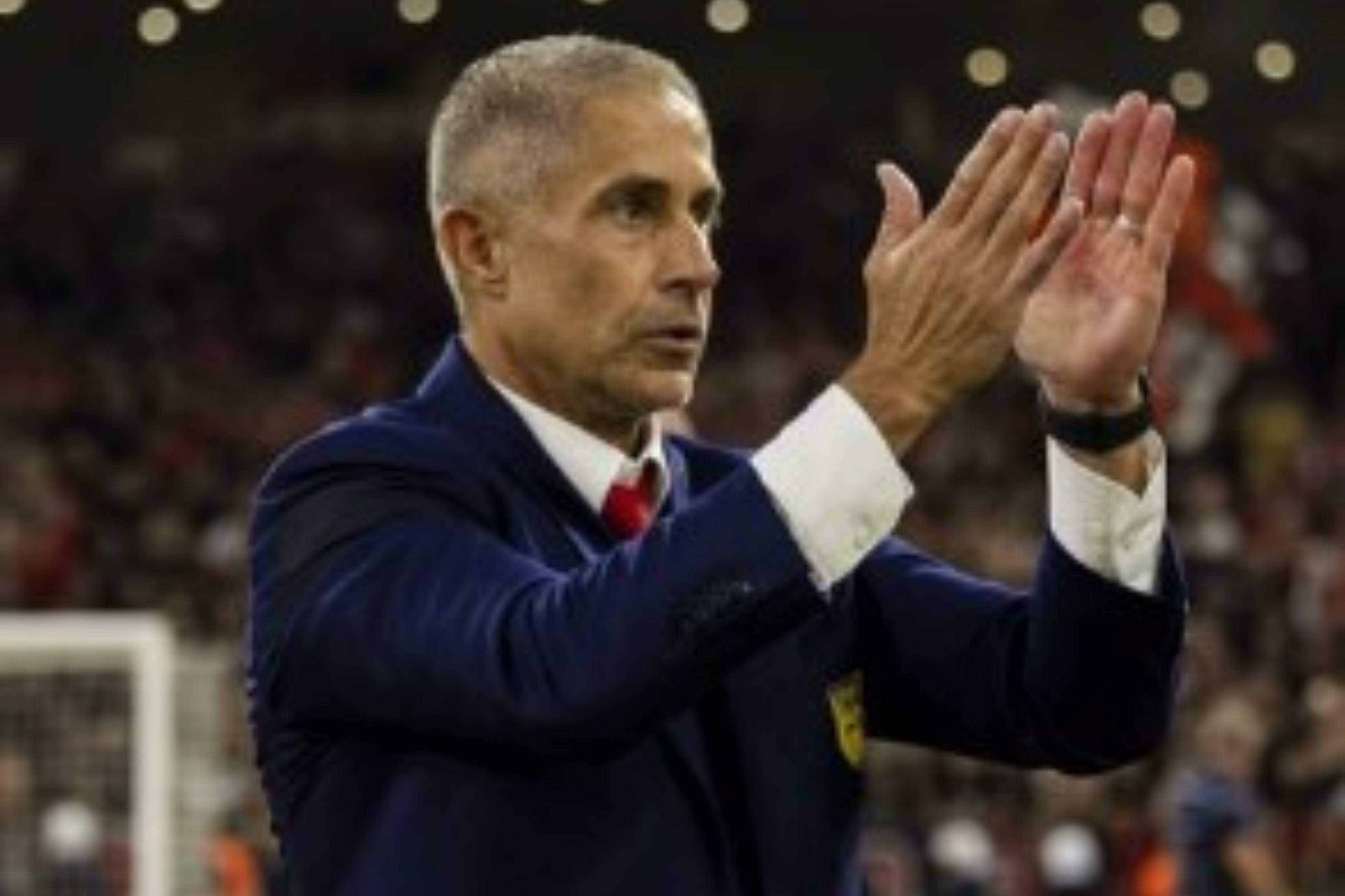 O episódio teve um desfecho protocolar. Sylvinho fez um agradecimento à entidade que comanda o futebol albanês e celebrou o período de trabalho, que teve início em janeiro de 2023