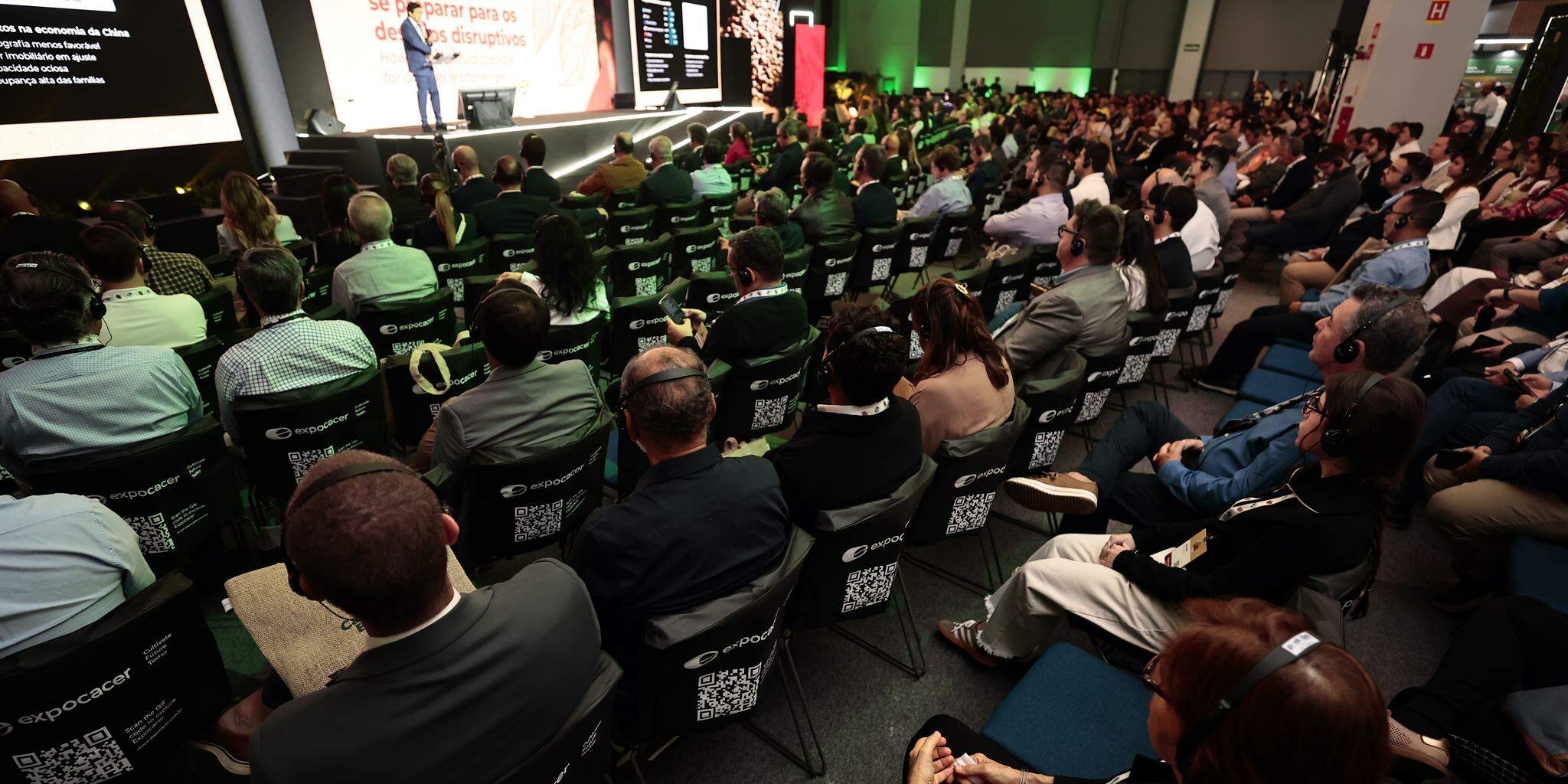 Seminário Internacional do Café, no Santos Convention Center: debates com exportadores e especialistas
