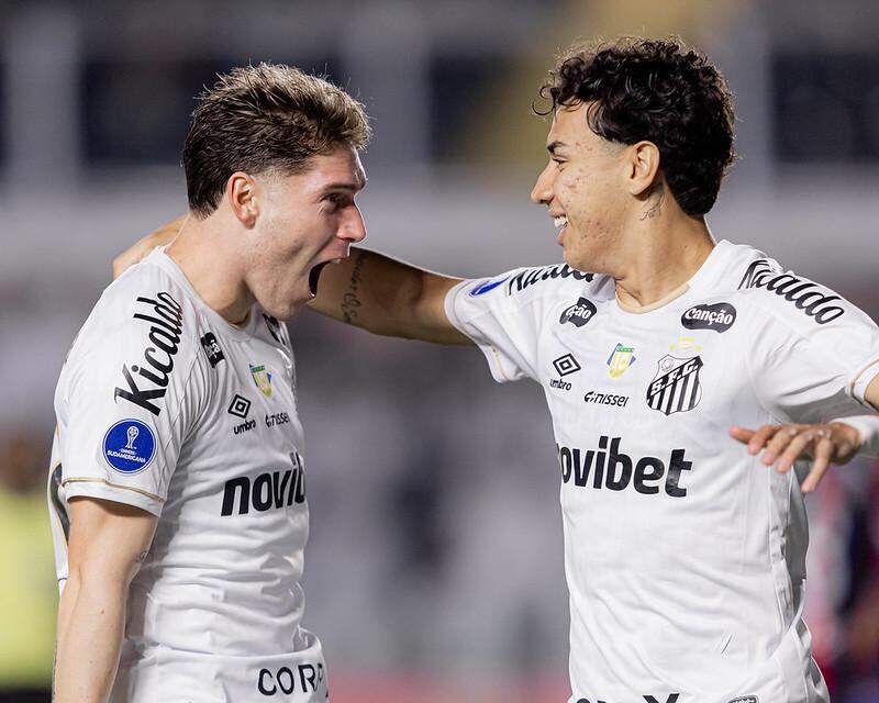 Segundo Cuca, Rollheiser e Gabriel Bontempo inspiram cuidados em relação ao desgaste físico