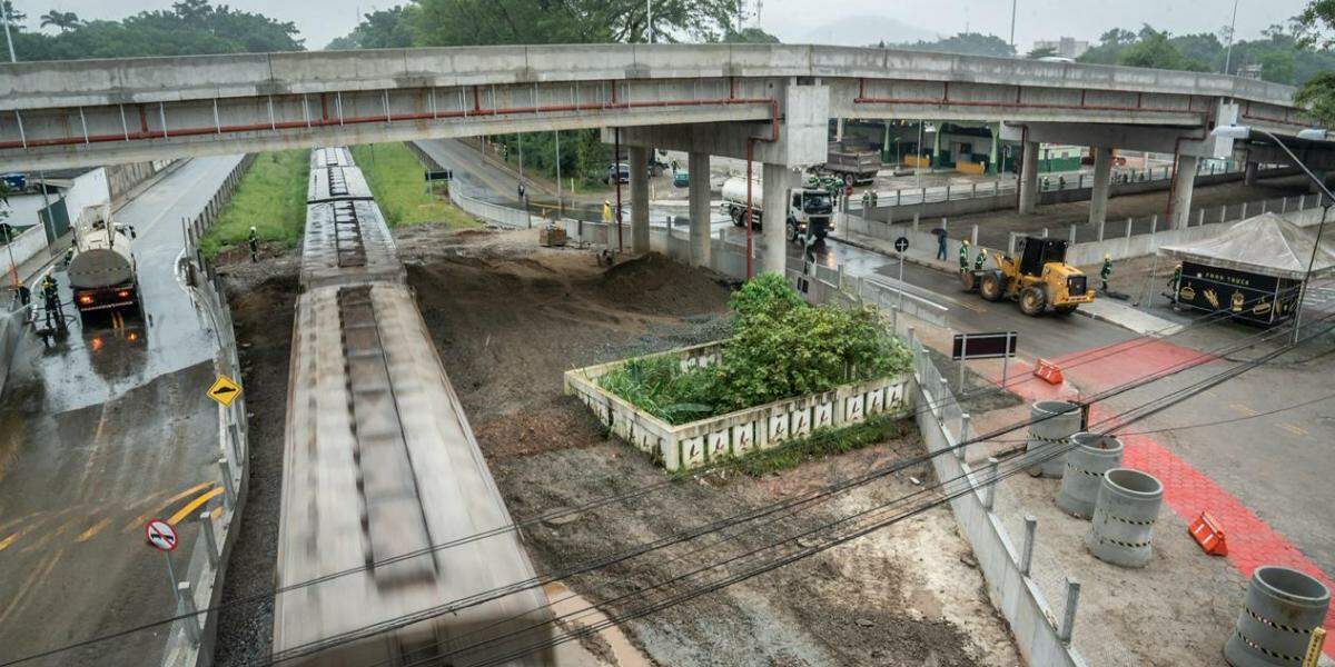 Viaduto, rotatória e passarelas para pedestres na Vila Santa Rosa devem melhorar a logística regional