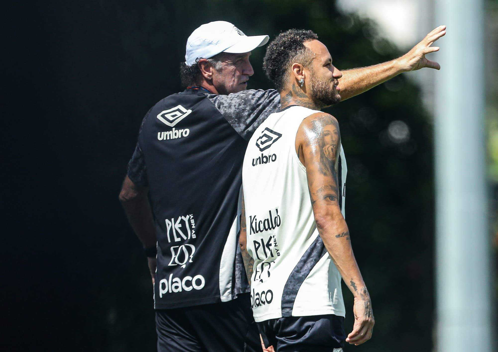Cuca sobre Neymar: "É uma grata surpresa poder trabalhar com ele e ver um cara tão humilde"