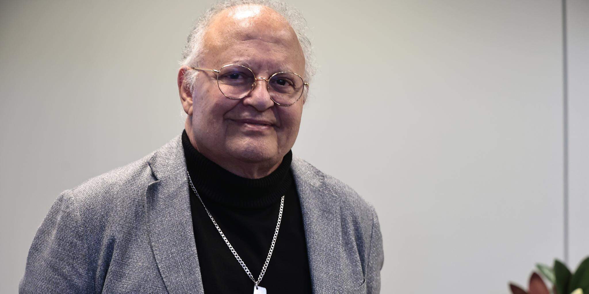 O cantor e compositor vem marcando gerações desde 1976