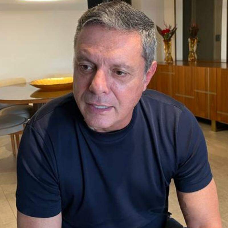 Rogério Santos se recupera de um câncer cervical. “Não há nenhuma metástase”, segundo exame médico