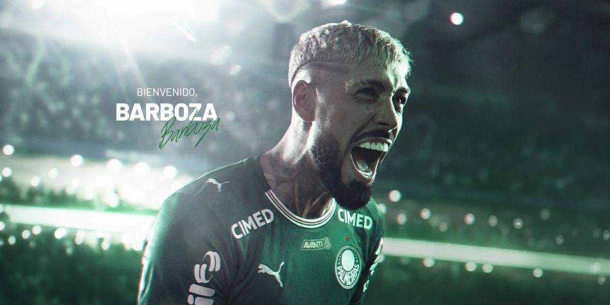 Barboza visita estádio do Palmeiras e prevê estreia: 'Ansioso por ver torcida cantar meu nome'