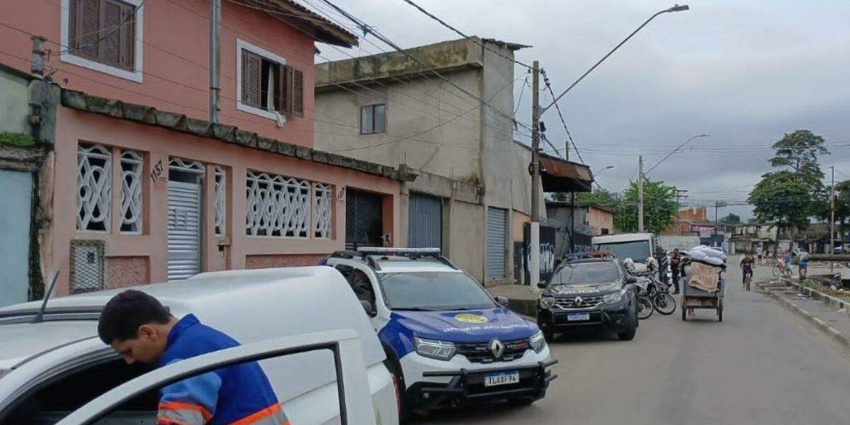 Uma motocicleta com registro de roubo foi recuperada durante a ação