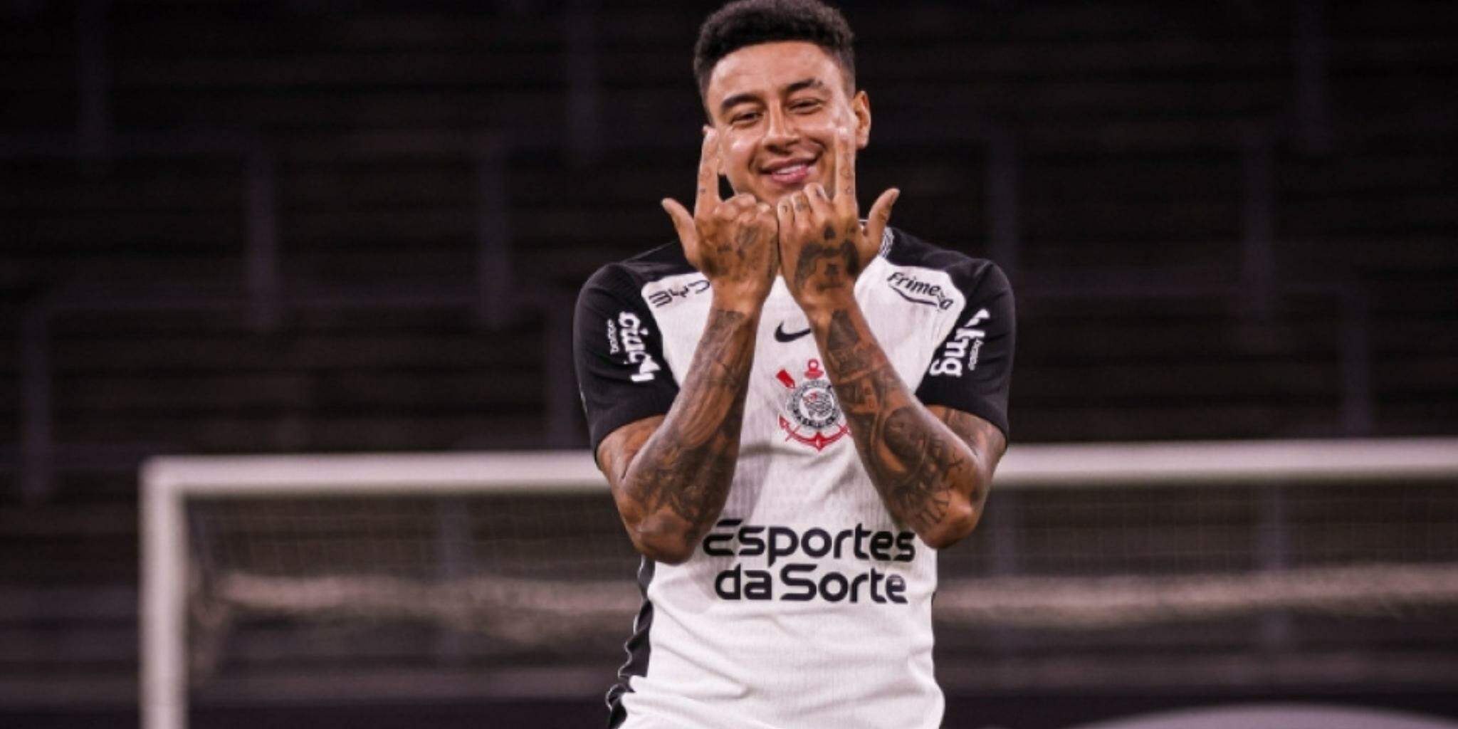 Corinthians libera atacante Lingard para resolver 'assuntos familiares' na Inglaterra
