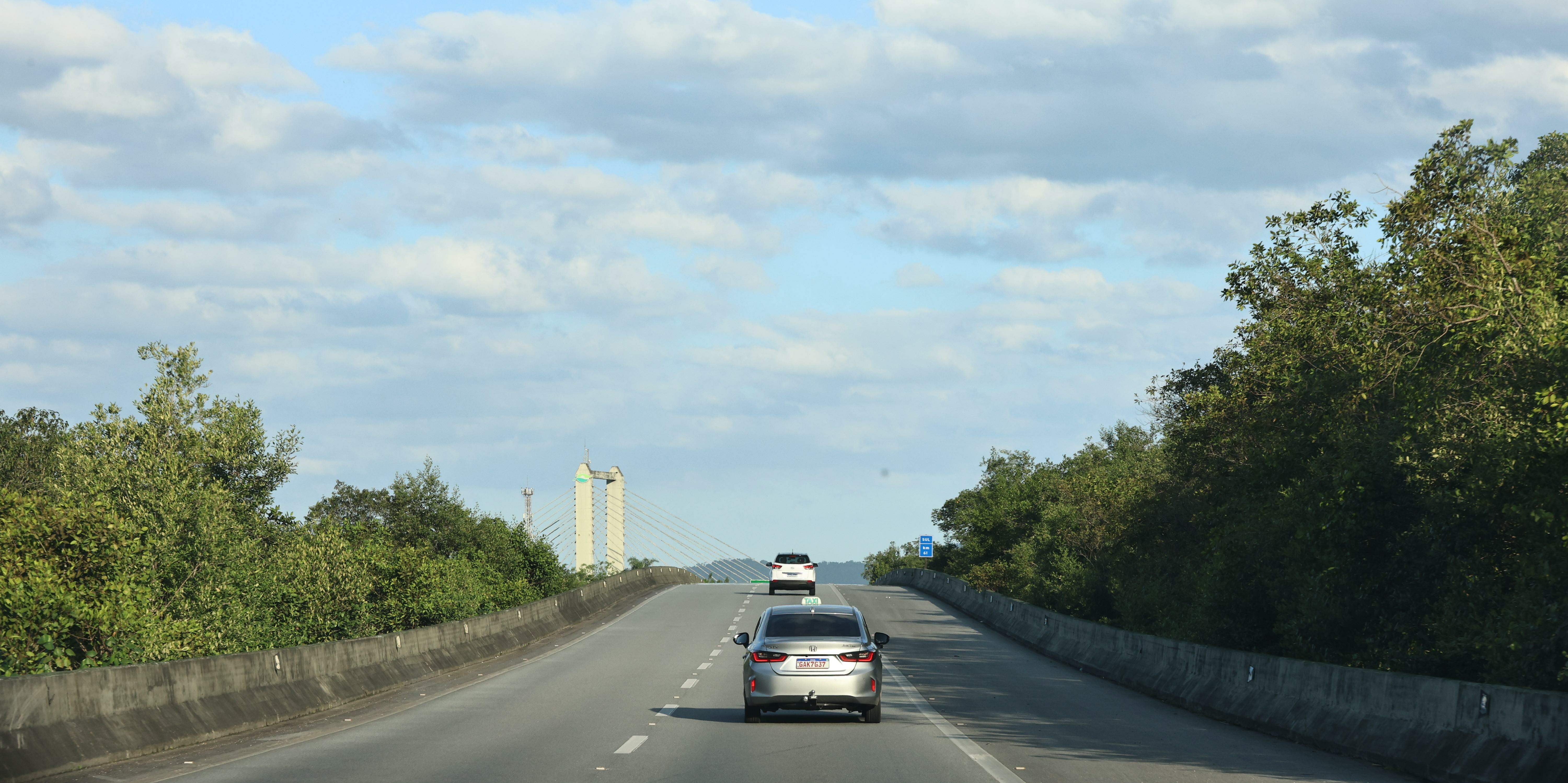 As mudanças e obras na Rodovia Anchieta têm conclusão prevista para o primeiro semestre de 2027
