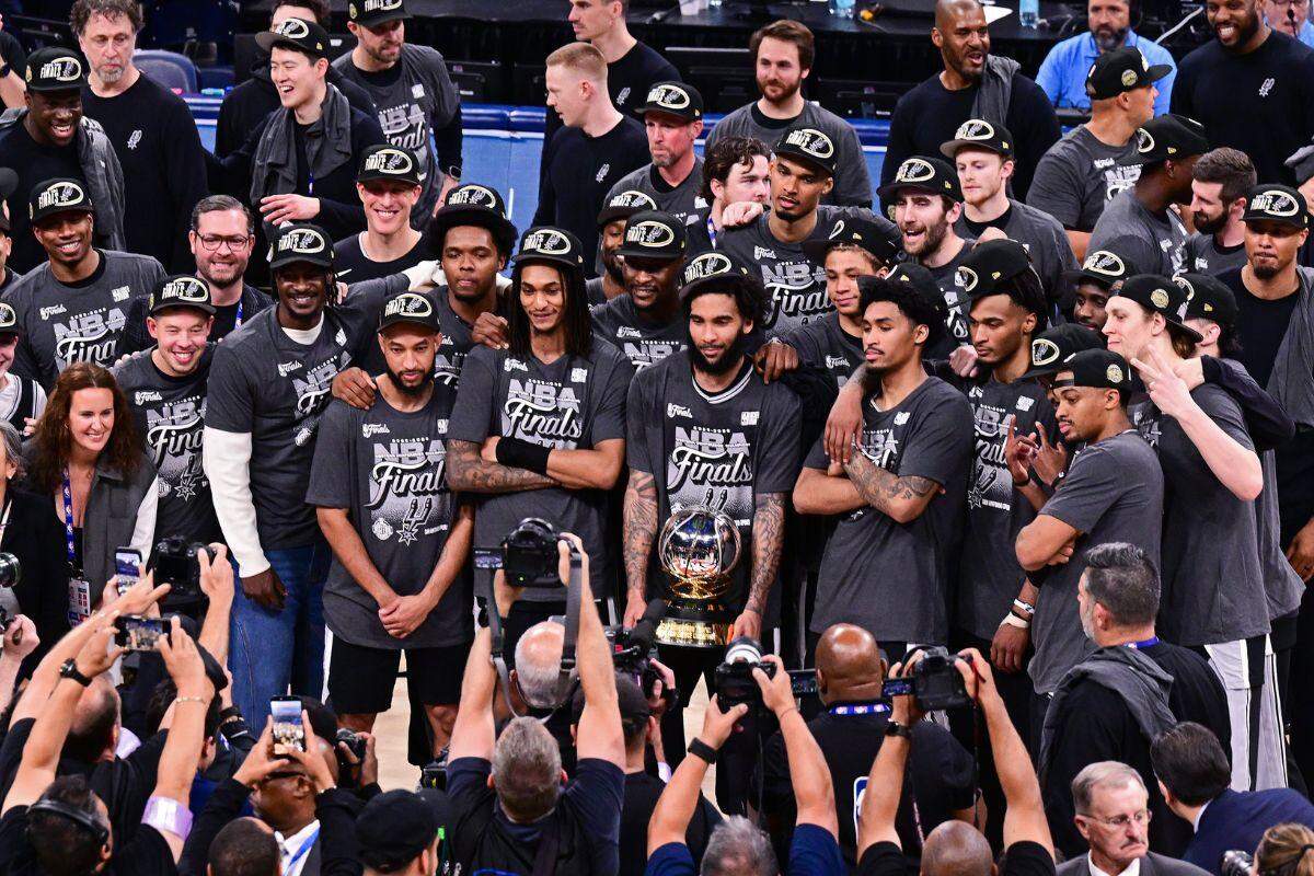 Spurs derrotaram o atual campeão da NBA, o Oklahoma City Thunder, em série de sete jogos