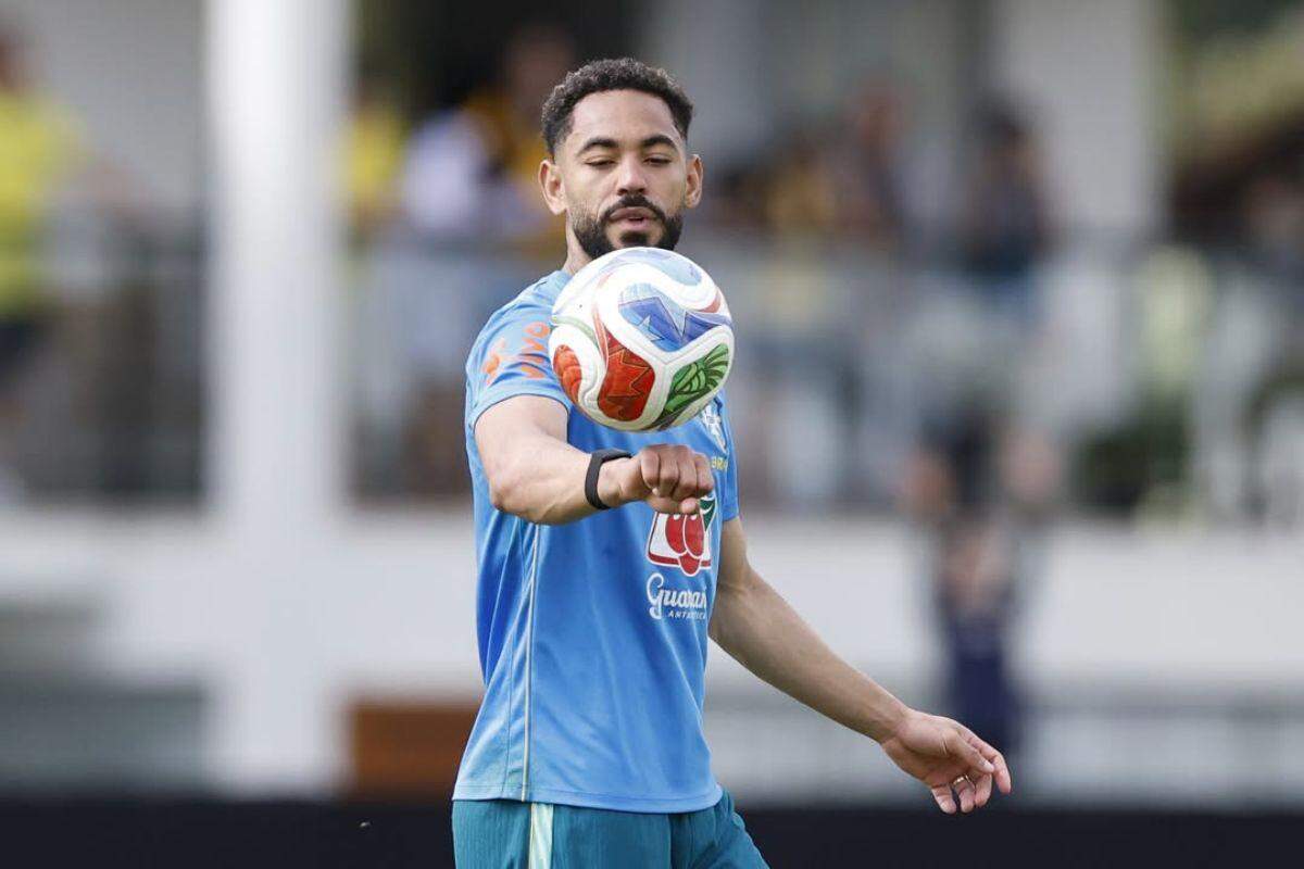 Matheus Cunha deve ser titular neste domingo
