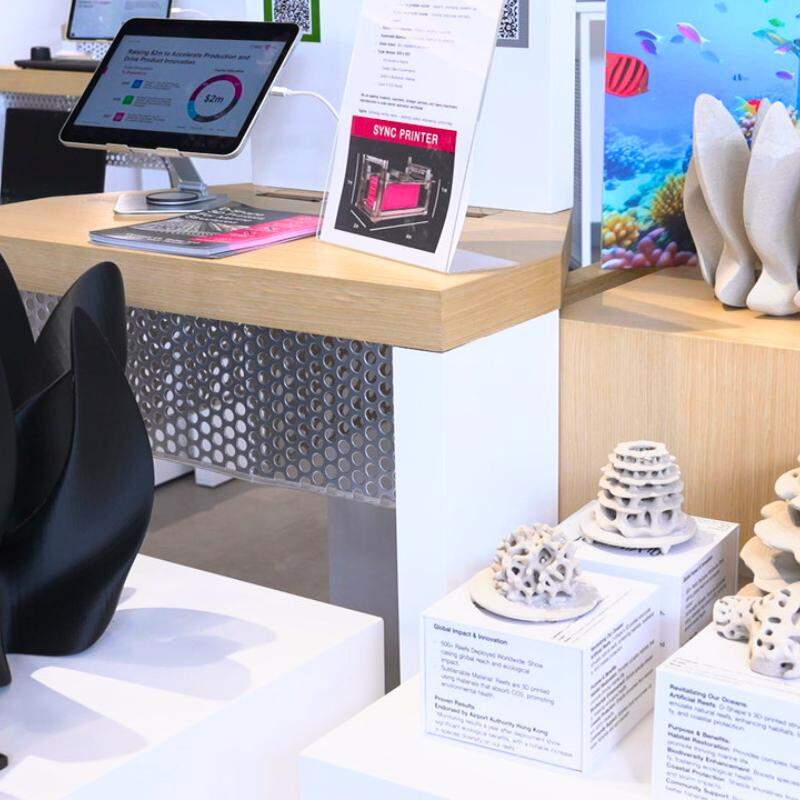 Impressão 3D em Hong Kong cria recifes artificiais que ajudam a regenerar ecossistemas marinhos degradados; tecnologia chamou atenção de comitiva brasileira