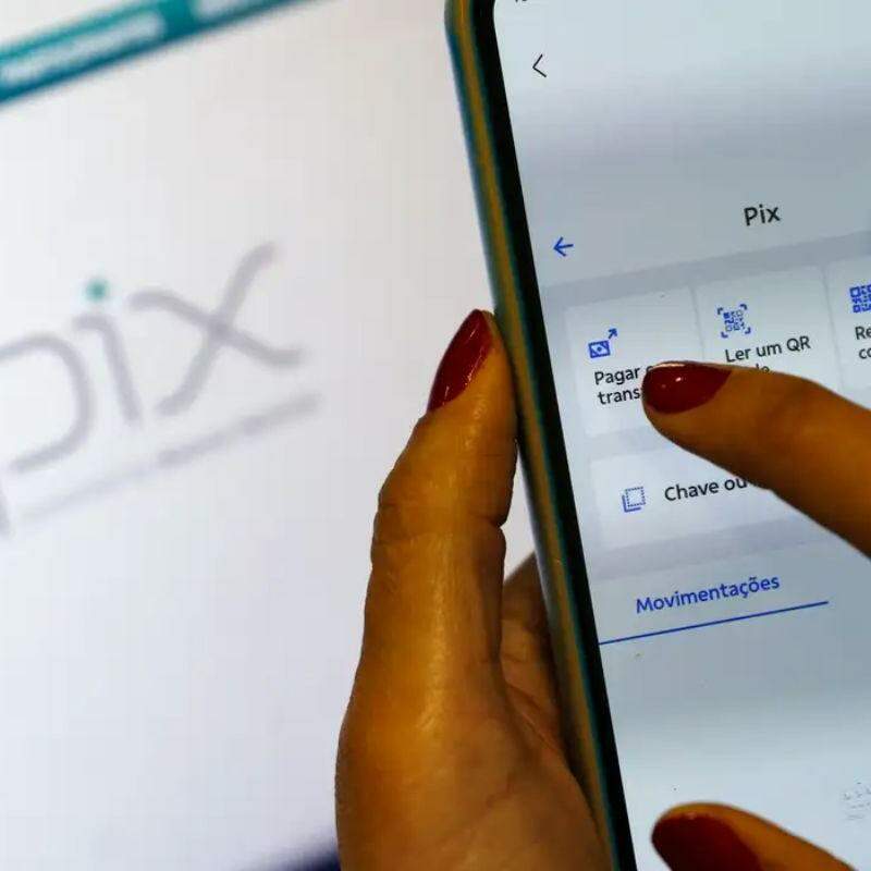 Transferências via Pix de R$ 0,01 foram enviadas com mensagens para ameaçar a mulher em Santos