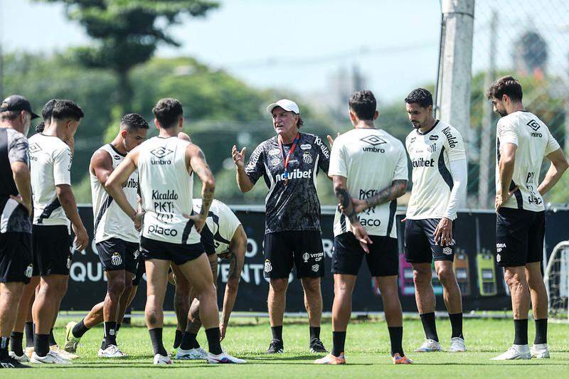 Cuca terá dois amistosos em Portugal para preparar o time às competições do segundo semestre