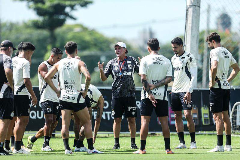 Cuca terá dois amistosos em Portugal para preparar o time às competições do segundo semestre