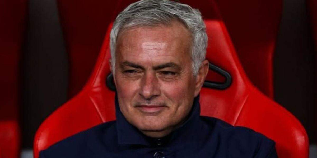 Mourinho avisa Benfica e diz que vídeo do Real para anunciá-lo foi feito por IA, diz jornal