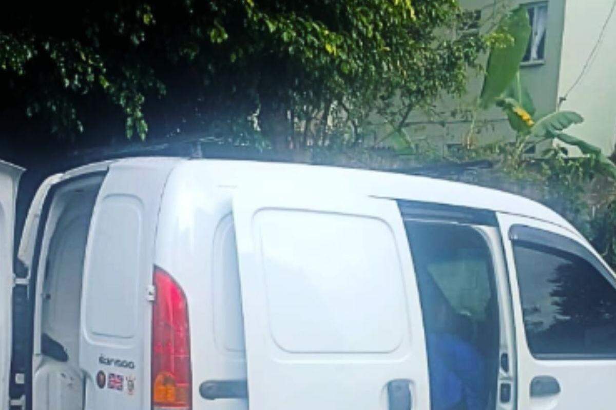 Veículo foi recuperado pela Polícia Militar