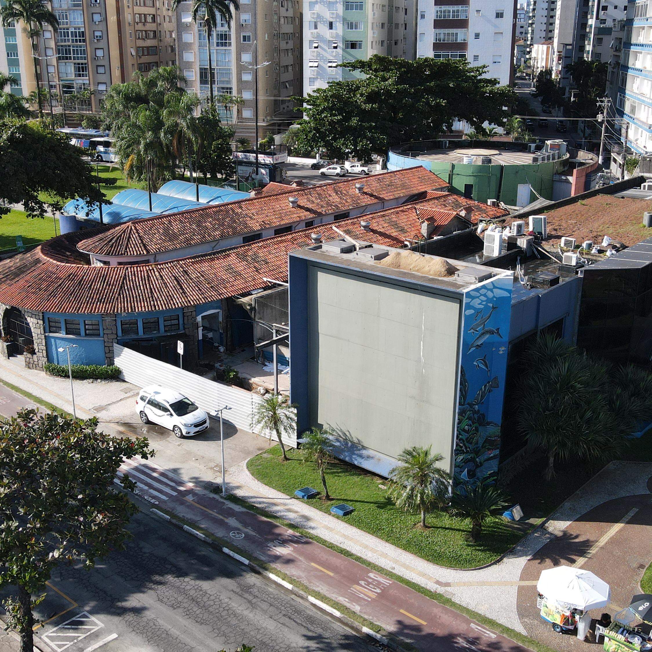 Um dos principais equipamentos turísticos da cidade, Aquário está fechado desde junho do ano passado