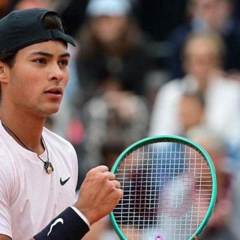 Campeão juvenil em Roland Garros, Guto Miguel diz ser fã de João Fonseca: 'É incrível'