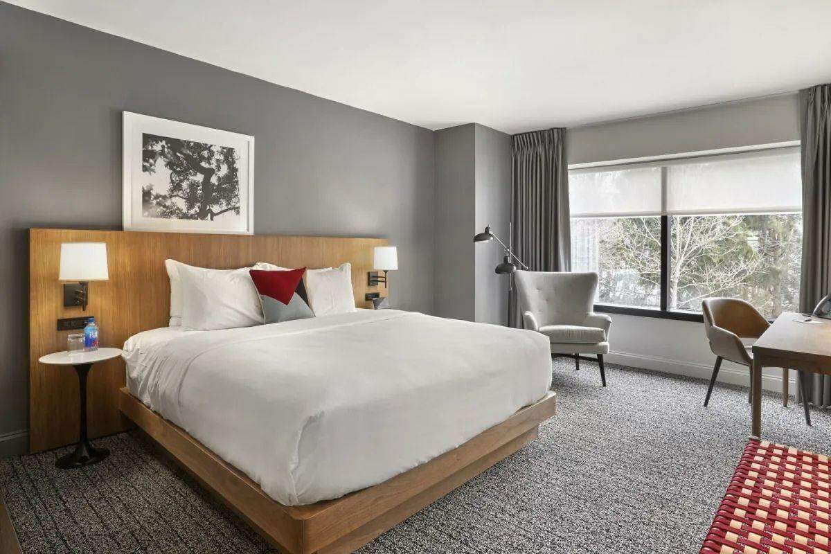 The Ridge Hotel fica uma hora de New York