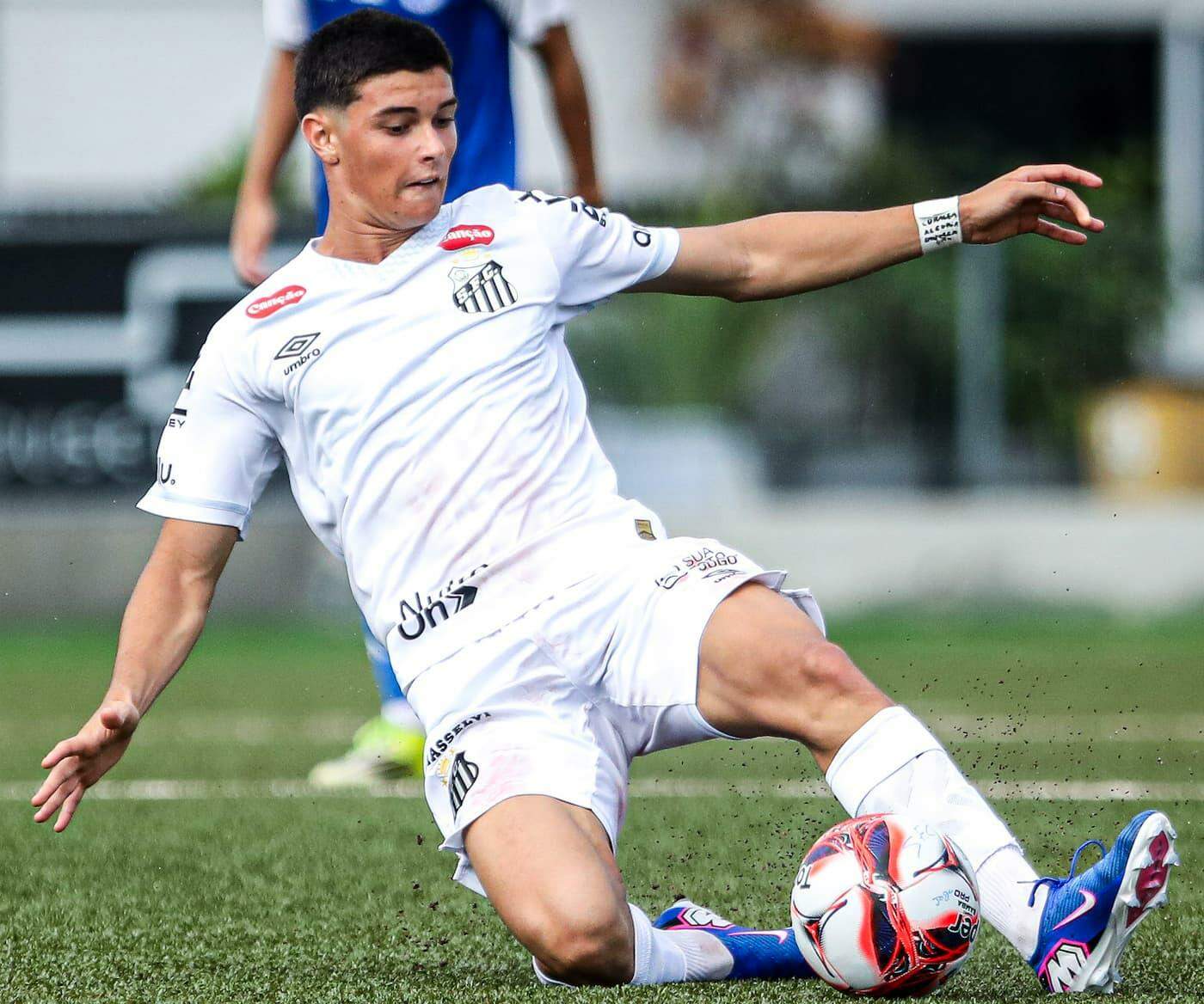 Samuel Pierri ganhou oportunidades com o técnico nos últimos jogos do Peixe