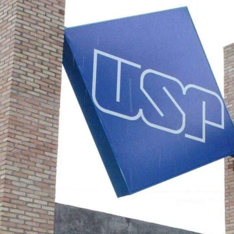 Estudantes da USP aprovam fim da greve