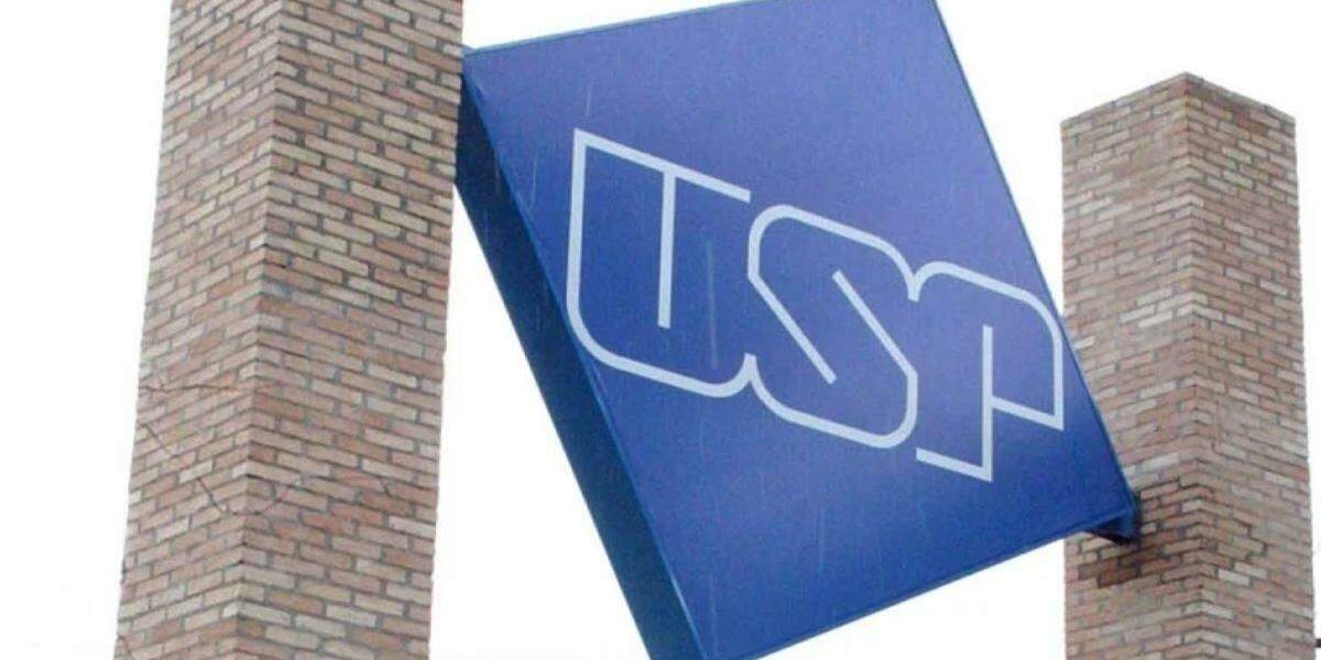 Estudantes da USP aprovam fim da greve