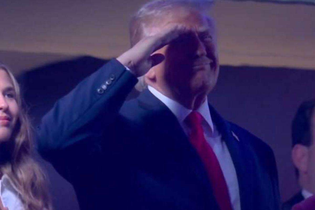 Trump é vaiado no Madison Square Garden antes de jogo das finais da NBA