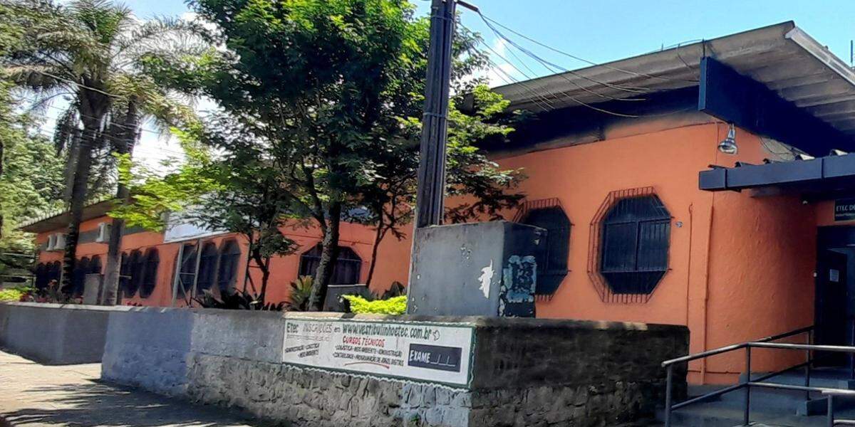 Segundo o Centro Paula Souza, um professor da Etec de Cubatão será afastado de forma cautelar após a denúncia