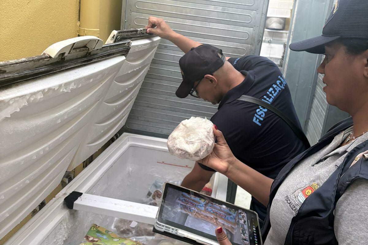 Megaoperação foi realizada em padarias de diversos bairros de Guarujá