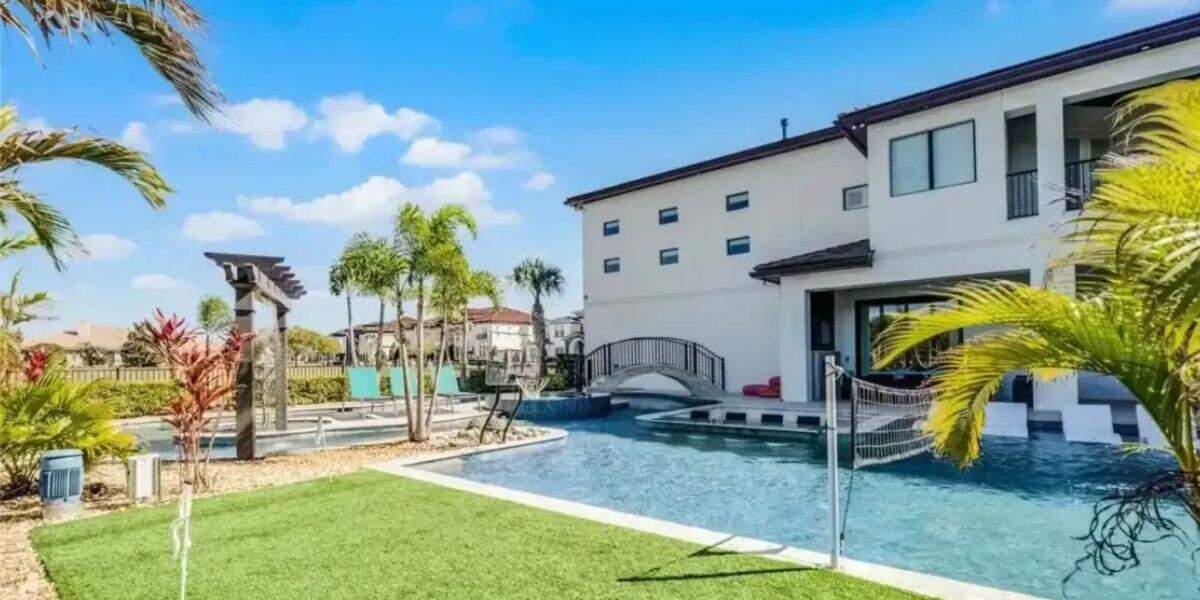 A mansão de luxo alugada por Neymar Pai em Orlando, Estados Unidos, para a Copa do Mundo é temática da franquia Star Wars