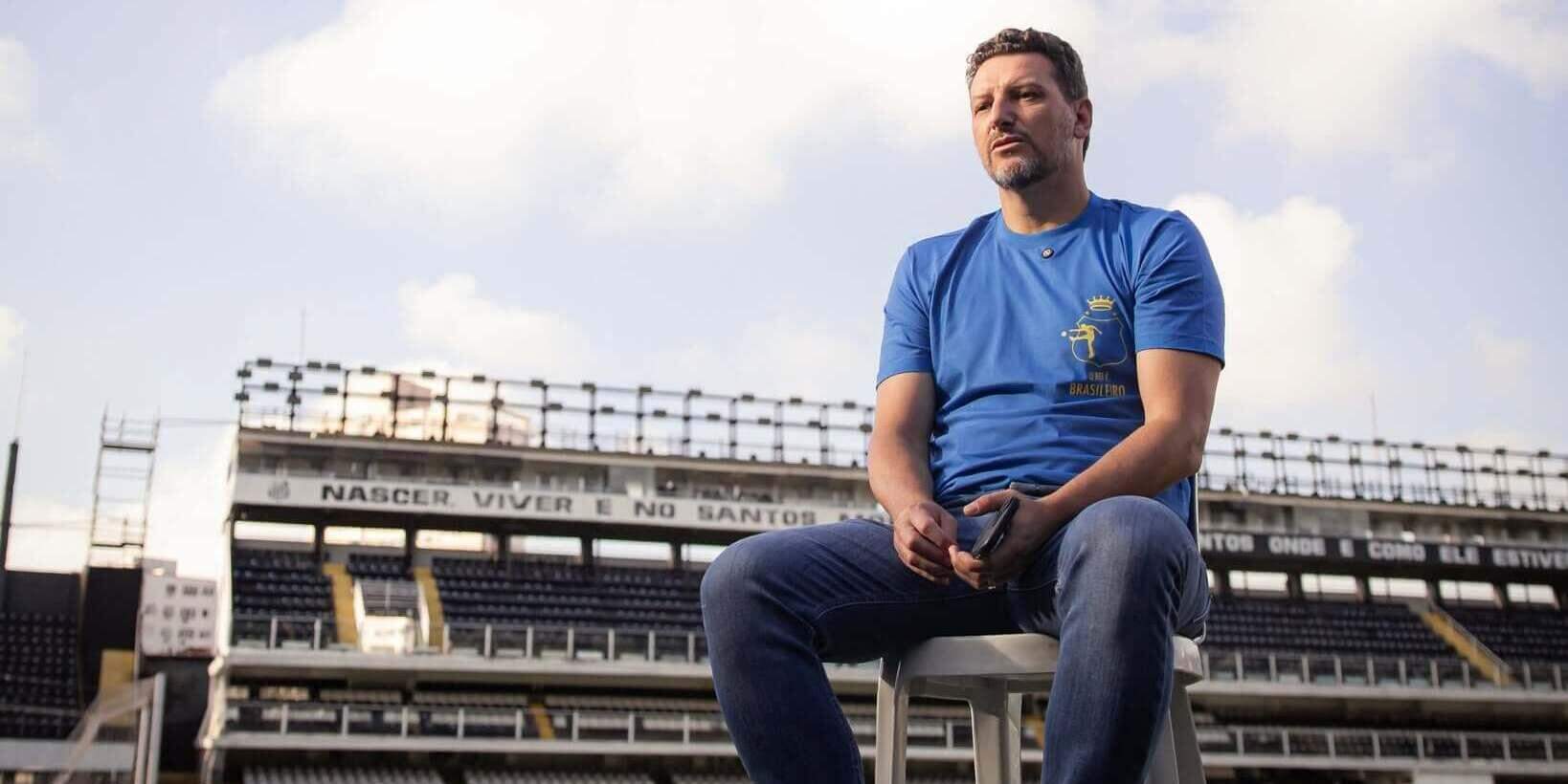 Elano, que disputou a Copa de 2010, na África do Sul, conta sua trajetória no primeiro episódio da série