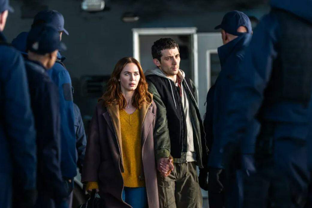 Emily Blunt e Josh O'Connor protagonizam o filme de Steven Spielberg